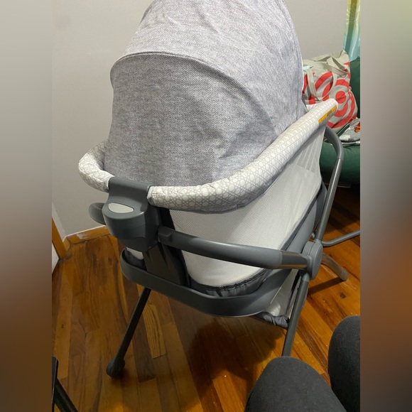 Baby Bassinet - Picture 8 of 8